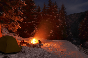 10 правил комфортной ночевки в палатке зимой